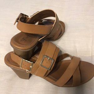 Euro Sofft Sandel Size 7 1/2 EUC